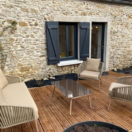 Nyaraló La Chartreuse Lardy